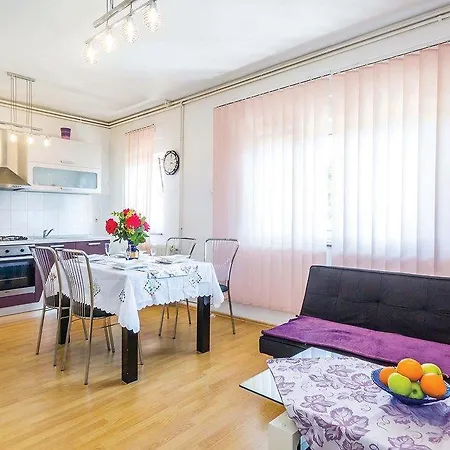Apartment Ana Rijeka Exterior photo